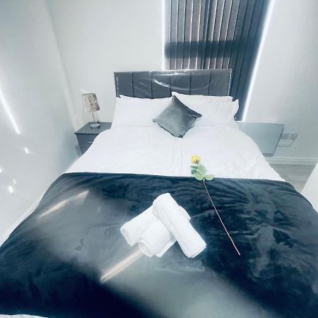 1 Bed Apartment 버밍엄 외부 사진
