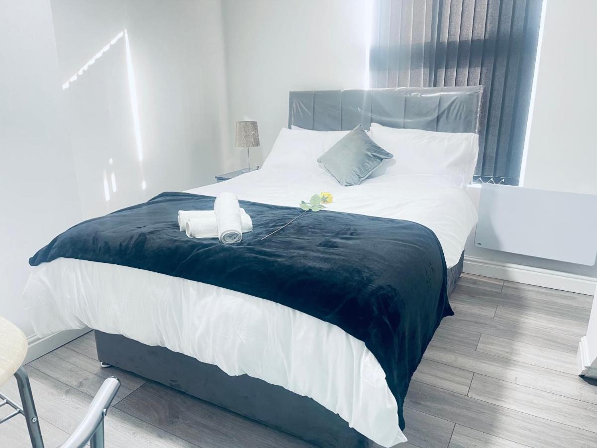 1 Bed Apartment 버밍엄 외부 사진