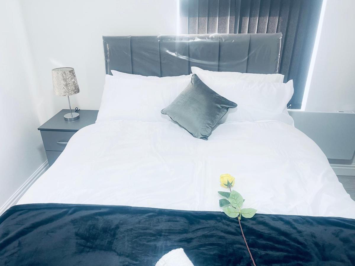 1 Bed Apartment 버밍엄 외부 사진