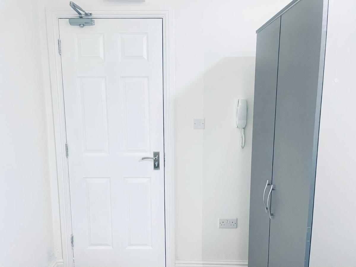 1 Bed Apartment 버밍엄 외부 사진