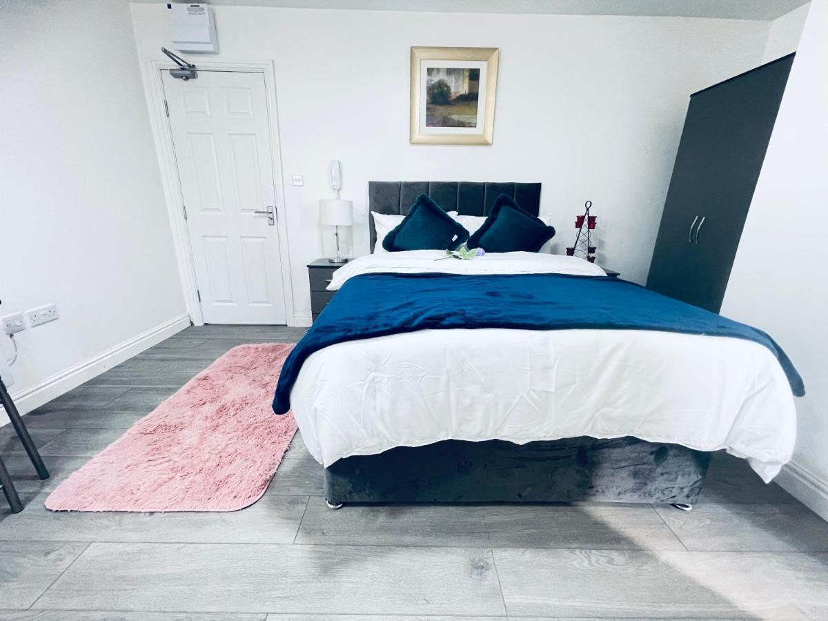 1 Bed Apartment 버밍엄 외부 사진