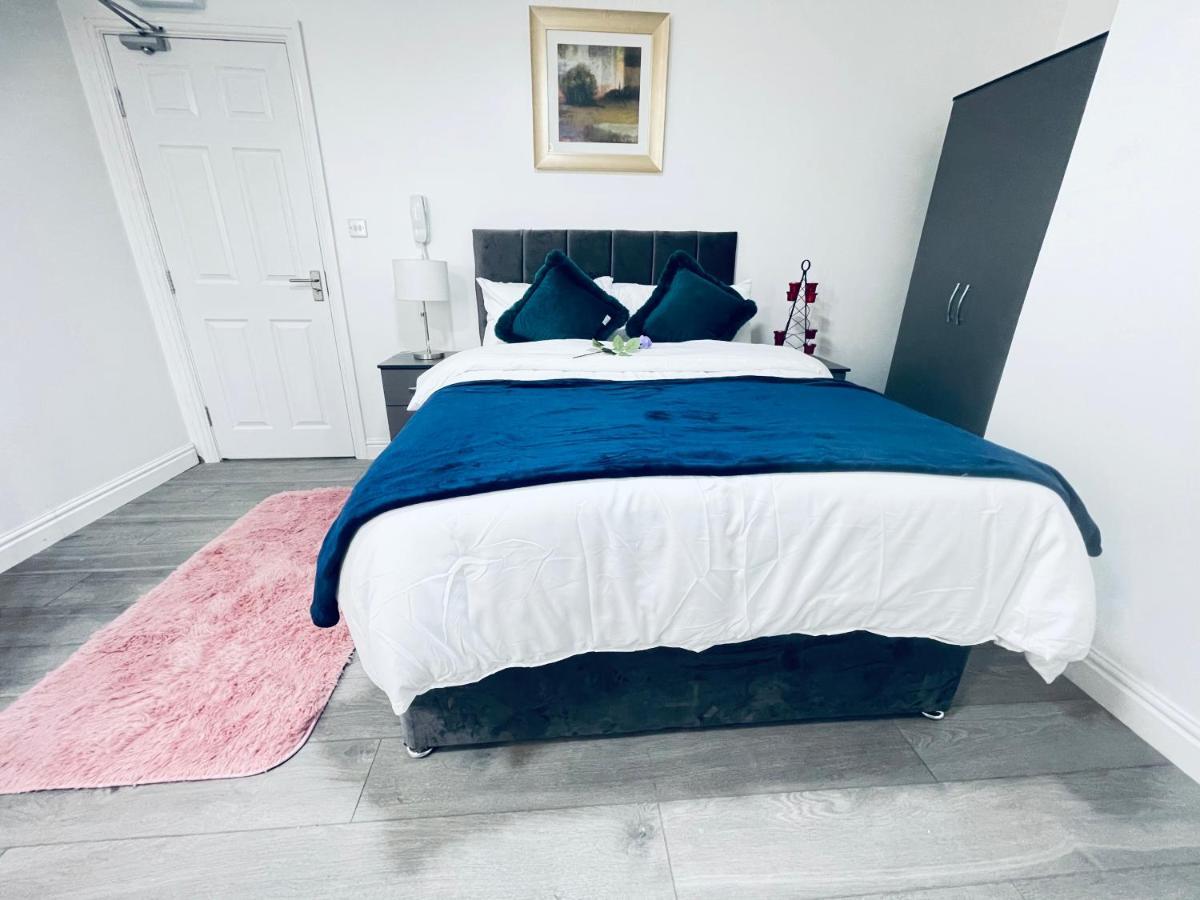 1 Bed Apartment 버밍엄 외부 사진