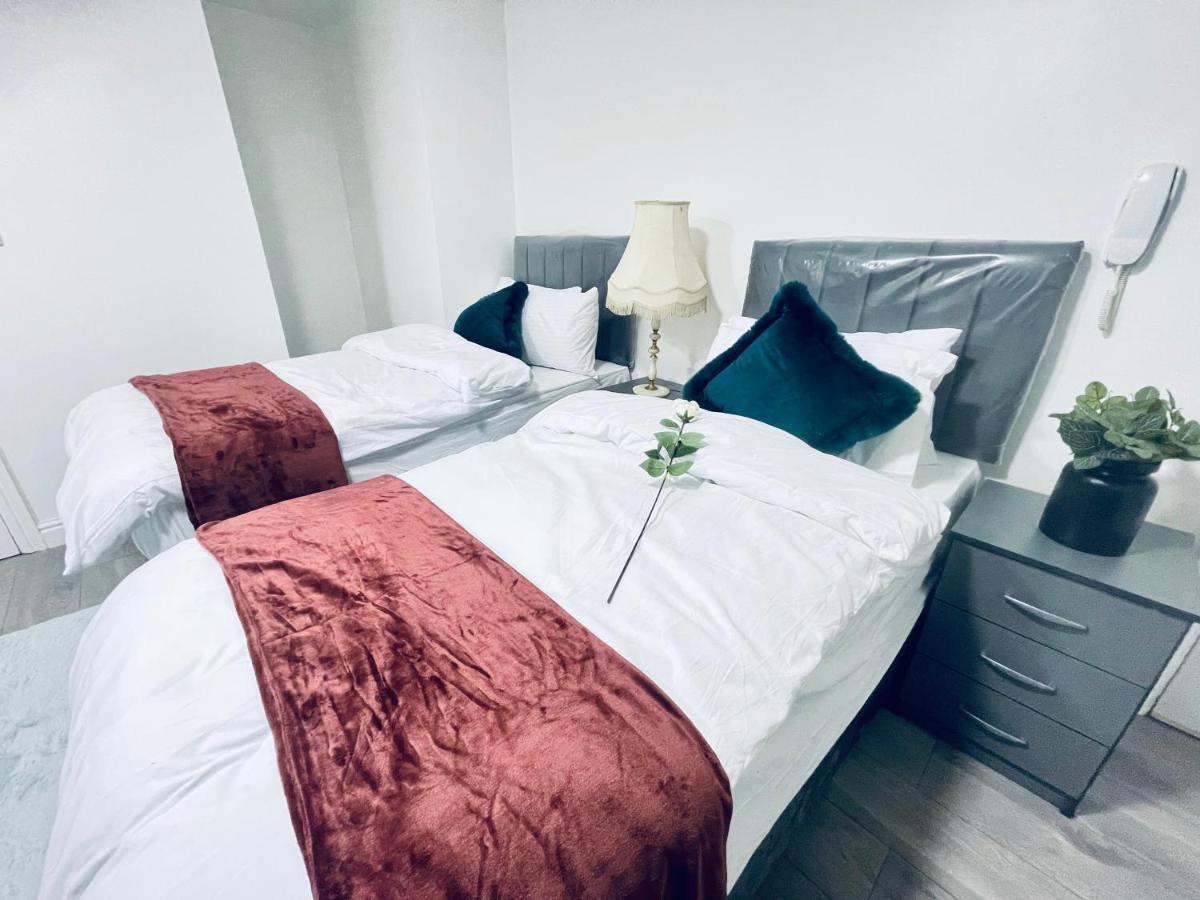 1 Bed Apartment 버밍엄 외부 사진