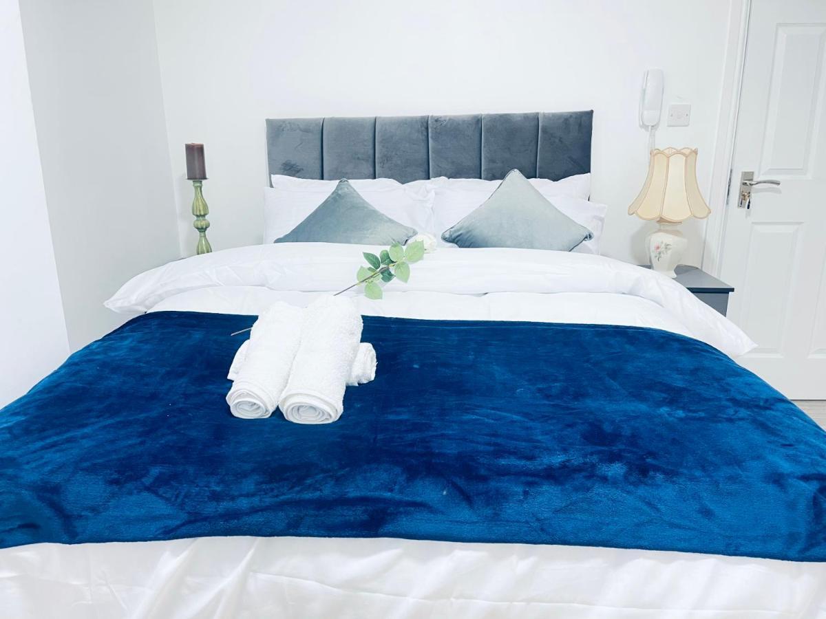 1 Bed Apartment 버밍엄 외부 사진